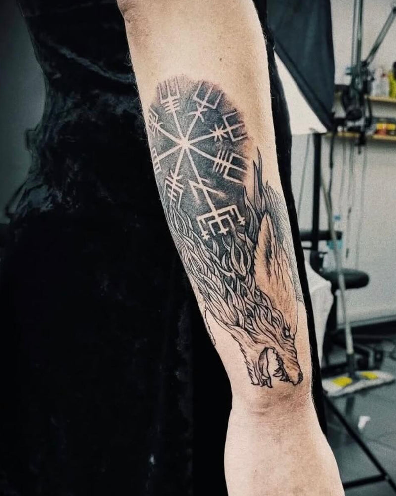 Fenrir and Vegvisir Custom Piece