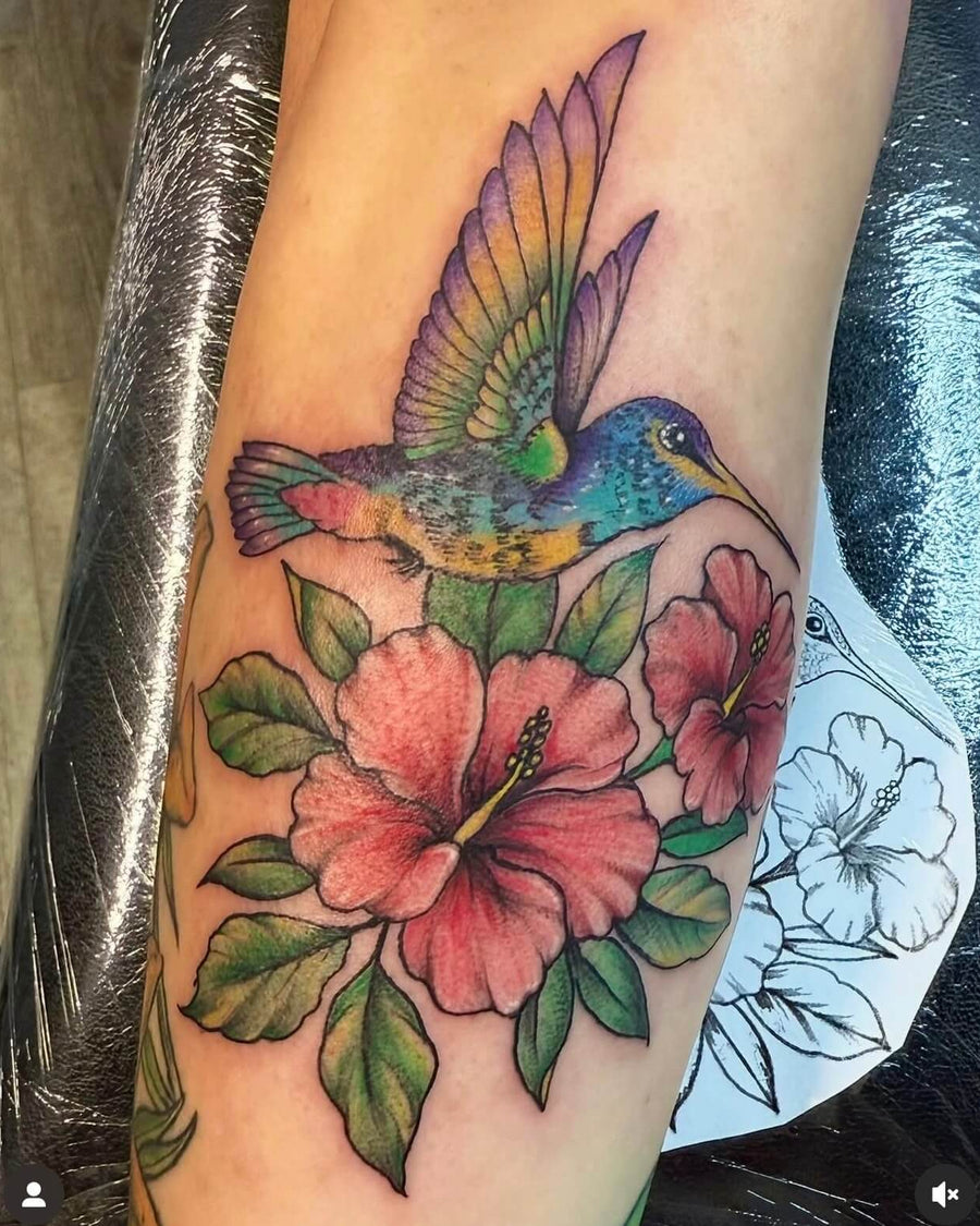 Hummingbird and Hibiscus Leg Piece