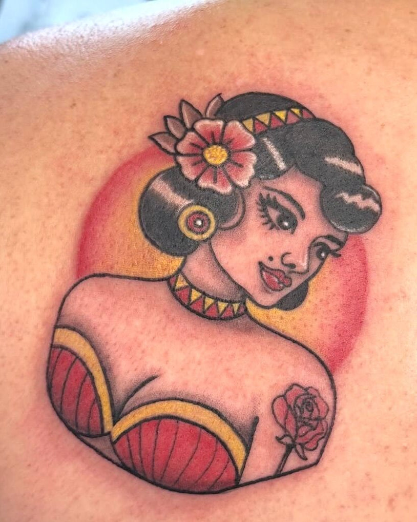 Traditional Pin-up Lady