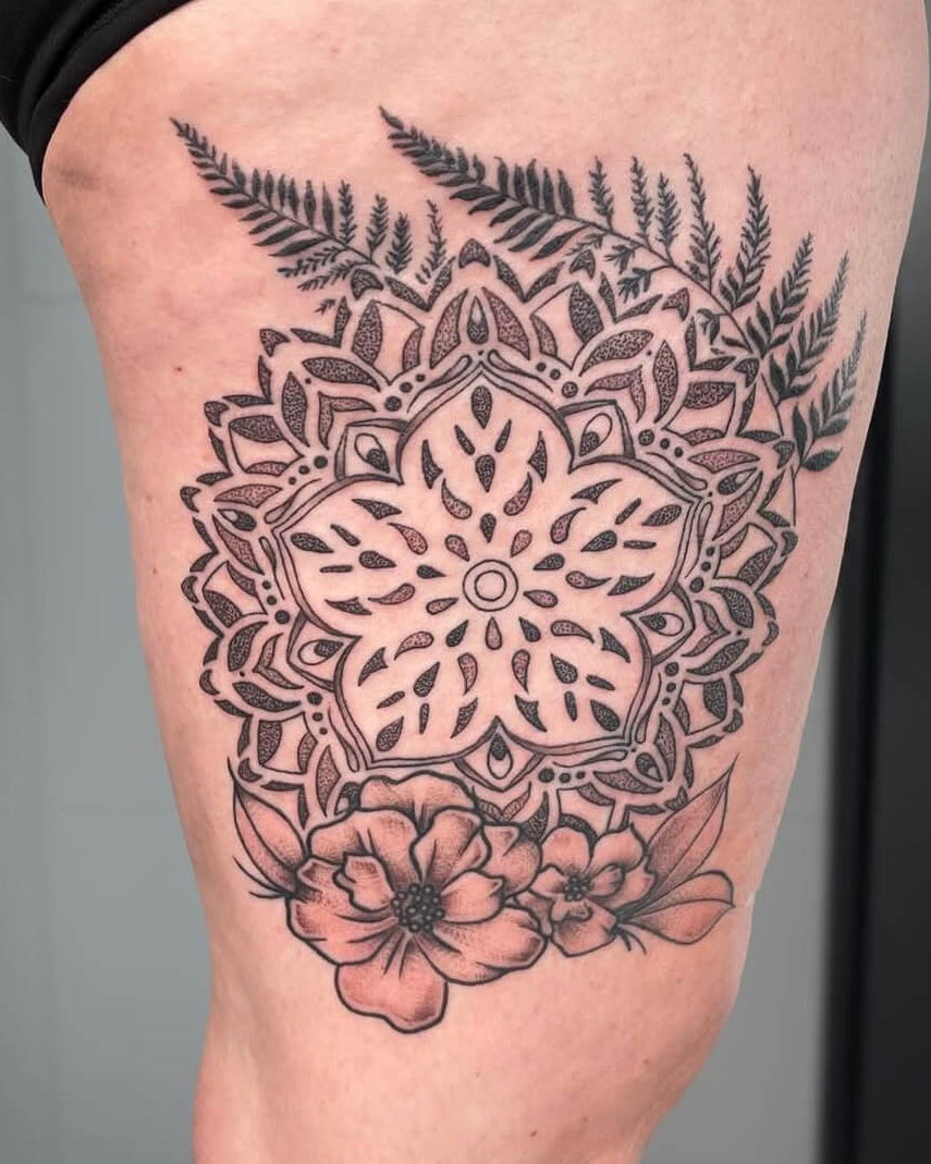 Ornamental Thigh Piece with Ferns